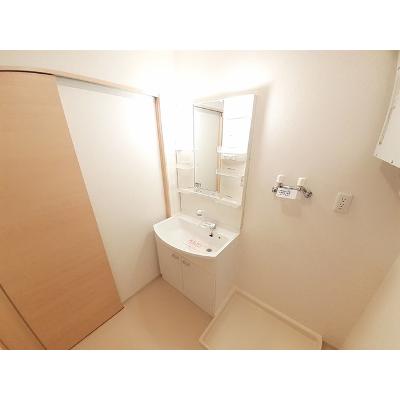 ウインドヒルⅢ 201【管理NO：1-017454501-02010】 ★家具家電は申し込み後に搬入します★ ★2026年10月下旬入居可能★の物件画像
