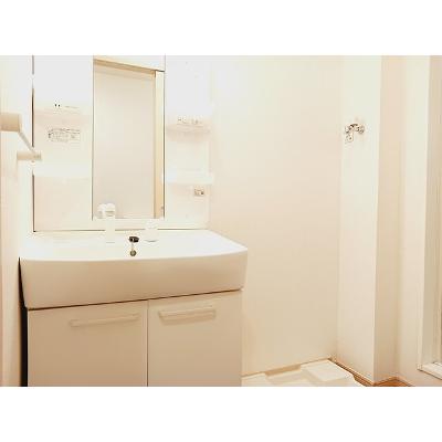 サンリット 104【管理NO：1-016334601-01040】 ★家具家電は申し込み後に搬入します★ ★2026年10月下旬入居可能★の物件画像
