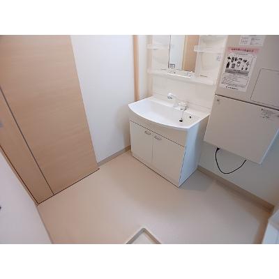 セレーノⅡ 203【管理NO：1-019485202-02030】 ★家具家電は申し込み後に搬入します★の物件画像