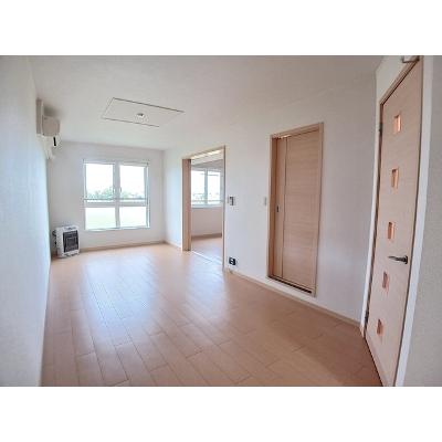 ビクトリー・Ａ 203【管理NO：1-015999901-02030】 ★家具家電は申し込み後に搬入します★の物件画像
