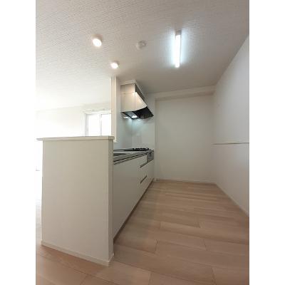 グラン・カーサⅣ　蔵 101【管理NO：1-027417901-01010】 ★家具家電は申し込み後に搬入します★の物件画像