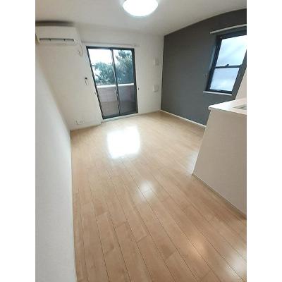 グランドプレミアムＣ 105【管理NO：1-021253803-01040】 ★家具家電は申し込み後に搬入します★ ★2026年12月中旬入居可能★の物件画像