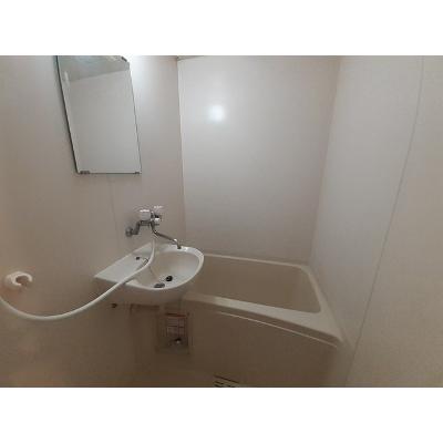ラカーサ壱番館 307【管理NO：1-007386601-03070】 ★家具家電は申し込み後に搬入します★ ★2026年11月上旬入居可能★の物件画像