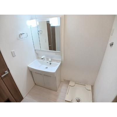 モノテラス 203【管理NO：1-028583101-02030】 ★家具家電は申し込み後に搬入します★ ★2026年11月中旬入居可能★の物件画像