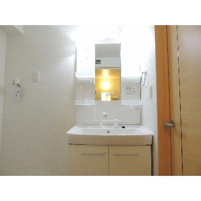 シャン　ドゥ　フルール　Ｃ 202【管理NO：1-020485401-02020】 ★家具家電は申し込み後に搬入します★ ★2026年12月中旬入居可能★の物件画像