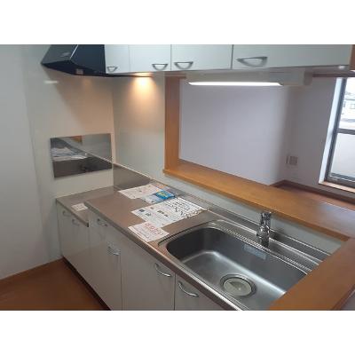 パインプラザ 305【管理NO：1-014315401-03050】 ★家具家電は申し込み後に搬入します★ ★2026年10月上旬入居可能★の物件画像