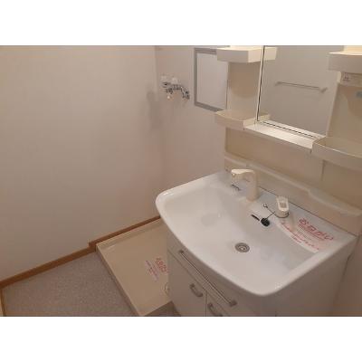 パインプラザ 305【管理NO：1-014315401-03050】 ★家具家電は申し込み後に搬入します★ ★2026年10月上旬入居可能★の物件画像
