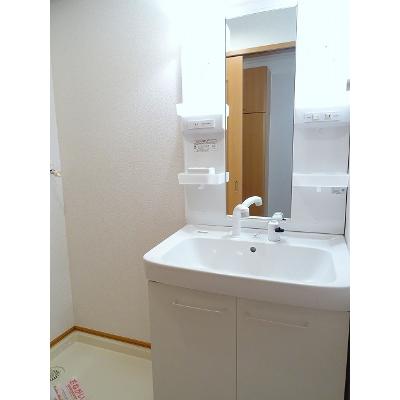 アルドール 102【管理NO：1-013922101-01020】 ★家具家電は申し込み後に搬入します★ ★2026年11月中旬入居可能★の物件画像
