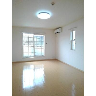 サニーハウス　２ 203【管理NO：1-015861201-02030】 ★家具家電は申し込み後に搬入します★ ★2026年12月上旬入居可能★の物件画像