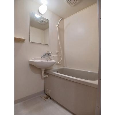 エルディムティンクル 205【管理NO：1-003672601-02040】 ★家具家電は申し込み後に搬入します★ ★2026年10月下旬入居可能★の物件画像