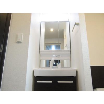 ＵＨ長栄 101【管理NO：1-021111401-01010】 ★家具家電は申し込み後に搬入します★ ★2026年10月中旬入居可能★の物件画像