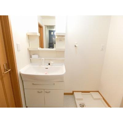 カーサ・エテルノＢ 202【管理NO：1-015167002-02020】 ★家具家電は申し込み後に搬入します★ ★2026年10月下旬入居可能★の物件画像