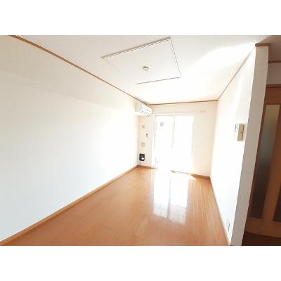 カーサ・フェリーチェスⅡ 102【管理NO：1-013680202-01020】 ★家具家電は申し込み後に搬入します★ ★2026年10月下旬入居可能★の物件画像