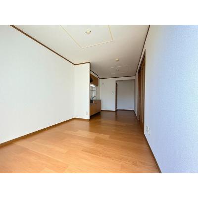 シャン・ド・フルール 201【管理NO：1-011339701-02010】 ★家具家電は申し込み後に搬入します★の物件画像