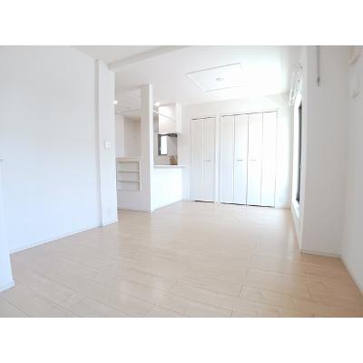 シャレード 204【管理NO：1-023407701-02040】 ★家具家電は申し込み後に搬入します★ ★2026年11月上旬入居可能★の物件画像