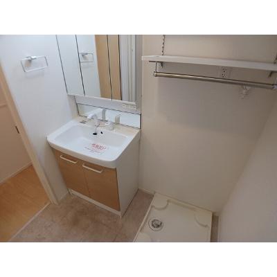 ロン・ボヌール　弁天池公園　Ⅰ 302【管理NO：1-024572301-03020】 ★家具家電は申し込み後に搬入します★の物件画像