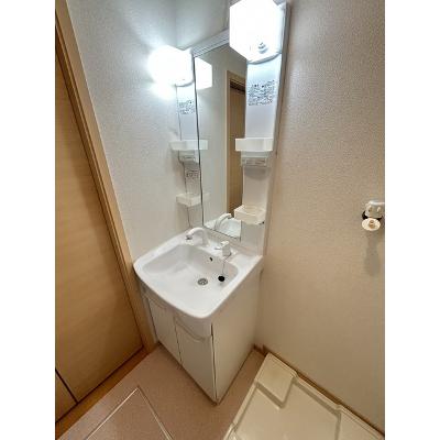ウインズコート 201【管理NO：1-016929201-02010】 ★家具家電は申し込み後に搬入します★ ★2026年10月下旬入居可能★の物件画像
