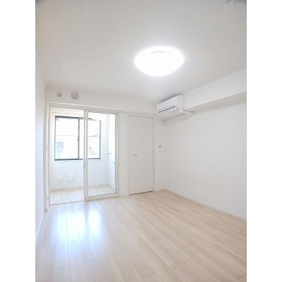 ラフレシャンタン　さいか 102【管理NO：1-027886301-01020】 ★家具家電は申し込み後に搬入します★の物件画像
