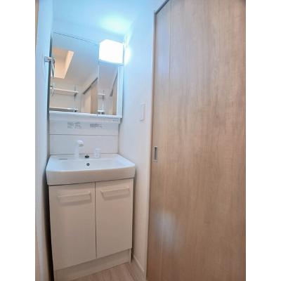 ラフレシャンタン　さいか 102【管理NO：1-027886301-01020】 ★家具家電は申し込み後に搬入します★の物件画像