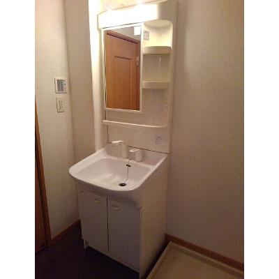 ラッフィナートＣ 203【管理NO：1-011941701-02030】 ★家具家電は申し込み後に搬入します★ ★2026年11月下旬入居可能★の物件画像