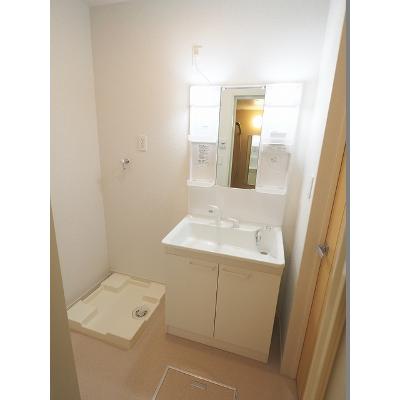 クロスハーバーⅢ 203【管理NO：1-022128303-02030】 ★家具家電は申し込み後に搬入します★ ★2026年10月下旬入居可能★の物件画像