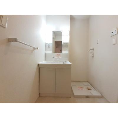 リバーサイド光 105【管理NO：1-020601801-01040】 ★家具家電は申し込み後に搬入します★ ★2026年10月下旬入居可能★の物件画像