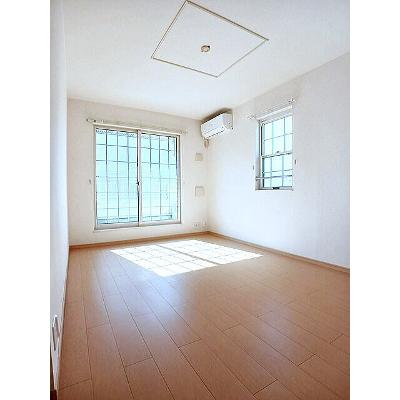 アルディエンテ 204【管理NO：1-016794601-02040】 ★家具家電は申し込み後に搬入します★ ★2026年11月中旬入居可能★の物件画像
