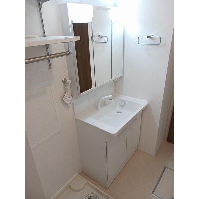 リトルガーデン 202【管理NO：1-028066701-02020】 ★家具家電は申し込み後に搬入します★ ★2026年10月中旬入居可能★の物件画像