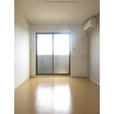 Ｃｏｔｔｏｎ　Ｒｏｓｅ　参番館 103【管理NO：1-019667303-01030】 ★家具家電は申し込み後に搬入します★ ★2026年11月中旬入居可能★の物件画像