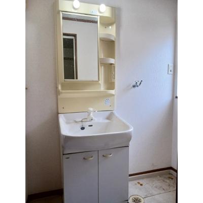 シャンソレイユ 102【管理NO：1-010878101-01020】 ★家具家電は申し込み後に搬入します★ ★2026年10月上旬入居可能★の物件画像