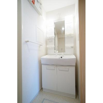 ギサンテ 203【管理NO：1-017185501-02030】 ★家具家電は申し込み後に搬入します★ ★2026年11月中旬入居可能★の物件画像
