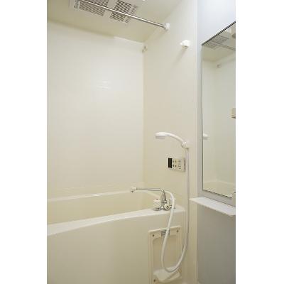 エスタシオン 702【管理NO：1-012279701-07020】 ★家具家電は申し込み後に搬入します★の物件画像