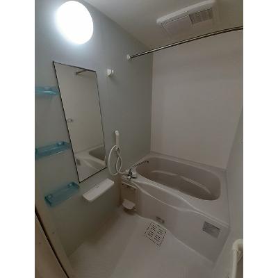 サフラン 103【管理NO：1-015016701-01030】 ★家具家電は申し込み後に搬入します★ ★2026年11月上旬入居可能★の物件画像