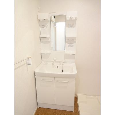 ノイ・フリーデⅡ 204【管理NO：1-022083001-02040】 ★家具家電は申し込み後に搬入します★ ★2026年10月下旬入居可能★の物件画像