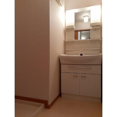 カサブランカＢ 205【管理NO：1-014302702-02040】 ★家具家電は申し込み後に搬入します★ ★2026年10月下旬入居可能★の物件画像
