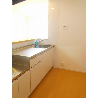 トルテ 103【管理NO：1-018846101-01030】 ★家具家電は申し込み後に搬入します★の物件画像
