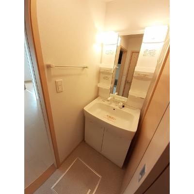 プロムナードさくら３番館 201【管理NO：1-016465103-02010】 ★家具家電は申し込み後に搬入します★ ★2026年10月上旬入居可能★の物件画像