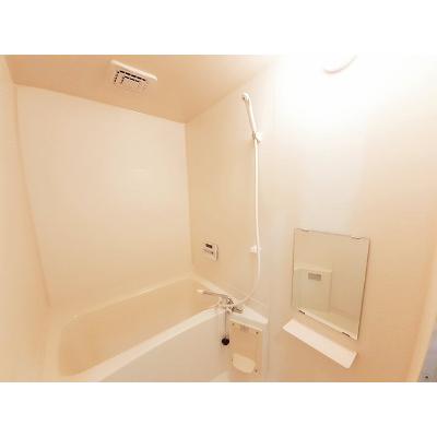 エンブレム 104【管理NO：1-010040301-01040】 ★家具家電は申し込み後に搬入します★ ★2026年10月中旬入居可能★の物件画像
