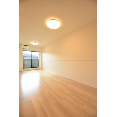 カーサ・ミーレⅡ 202【管理NO：1-027764301-02020】 ★家具家電は申し込み後に搬入します★ ★2026年11月中旬入居可能★の物件画像