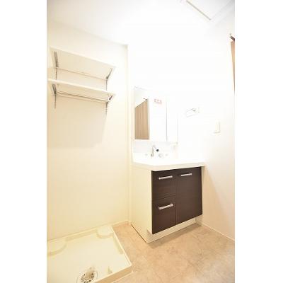 カーサ・ミーレⅡ 202【管理NO：1-027764301-02020】 ★家具家電は申し込み後に搬入します★ ★2026年11月中旬入居可能★の物件画像