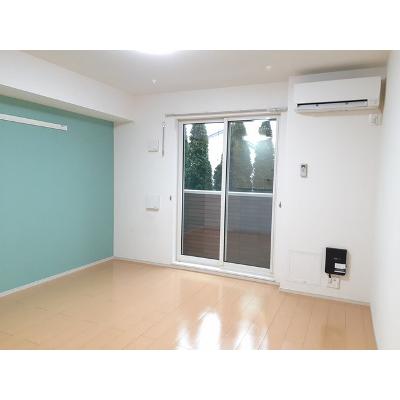 グランツＢ 102【管理NO：1-019367802-01020】 ★家具家電は申し込み後に搬入します★ ★2026年09月下旬入居可能★の物件画像