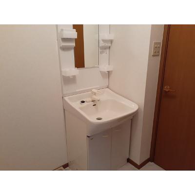 エミールＢ 101【管理NO：1-011085902-01010】 ★家具家電は申し込み後に搬入します★ ★2026年10月中旬入居可能★の物件画像