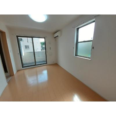 カレント 105【管理NO：1-018113401-01040】 ★家具家電は申し込み後に搬入します★ ★2026年12月下旬入居可能★の物件画像