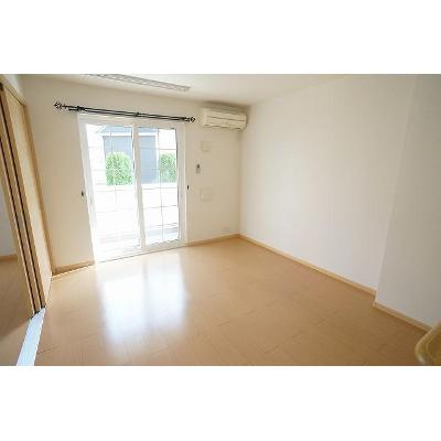 ハピネスＢ 102【管理NO：1-016567802-01020】 ★家具家電は申し込み後に搬入します★ ★2026年11月上旬入居可能★の物件画像