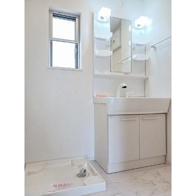 ＣＲＯＳＳ　ＲＯＡＤ　Ⅱ 204【管理NO：1-023566102-02040】 ★家具家電は申し込み後に搬入します★ ★2026年10月上旬入居可能★の物件画像