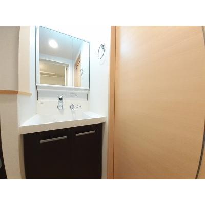 エアフォルク 301【管理NO：1-020950901-03010】 ★家具家電は申し込み後に搬入します★ ★2026年11月上旬入居可能★の物件画像