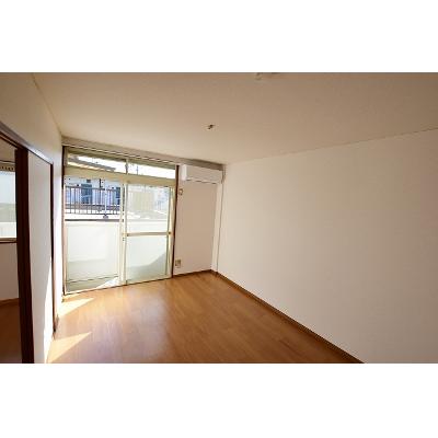 カーサ喜見塚 202【管理NO：1-002855901-02020】 ★家具家電は申し込み後に搬入します★ ★2026年10月下旬入居可能★の物件画像