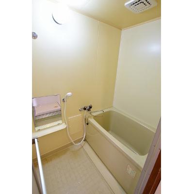 カーサ喜見塚 202【管理NO：1-002855901-02020】 ★家具家電は申し込み後に搬入します★ ★2026年10月下旬入居可能★の物件画像