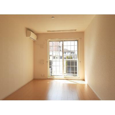 リバーサイドヴィラ 102【管理NO：1-019022801-01020】 ★家具家電は申し込み後に搬入します★ ★2026年11月中旬入居可能★の物件画像