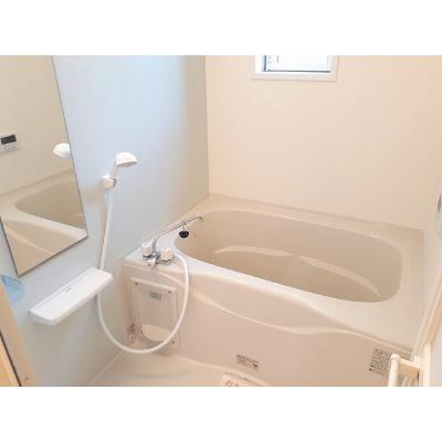 リバーサイドヴィラ 102【管理NO：1-019022801-01020】 ★家具家電は申し込み後に搬入します★ ★2026年11月中旬入居可能★の物件画像